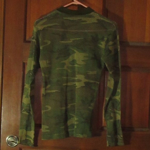 Army Green Long Sleeve T-Shirt Net Medium - Picture 3 of 4